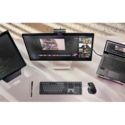 Alternative view of Logitech MX Brio 4K Ultra HD Collaboration and Streaming Webcam 4K 30fps 3840x2160 pixels 2x finer image detail in difficult lighting conditions